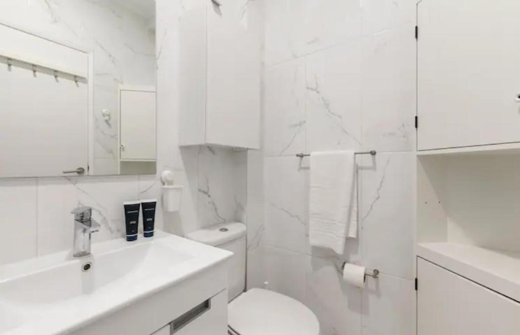 Beautiful 1 Bedroom Near Benfica Apartamento Lisboa